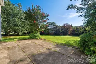 7424 Hannah Alexander Ln, Charlotte, NC 28227 - Photo 34