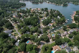 21013 Entrada Dr, Cornelius, NC 28031 - Photo 38