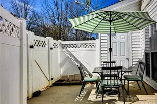 6420 Mallard View Ln, Charlotte, NC 28269 - Photo 10