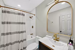 312 W 10th St, Charlotte, NC 28202 - Photo 32