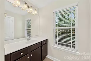 11803 Eversfield Lane, Charlotte, NC 28269 - Photo 32