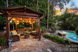 10701 Pomerane Pl, Charlotte, NC 28277 - Photo 2