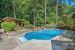 10701 Pomerane Pl, Charlotte, NC 28277 - Photo 6