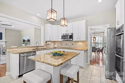 10701 Pomerane Place, Charlotte, NC 28277 - Photo 14