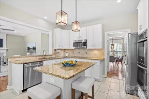 10701 Pomerane Pl, Charlotte, NC 28277 - Photo 14