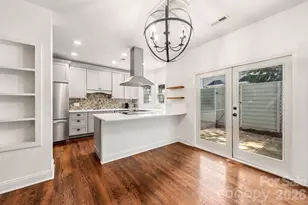437 Clarkson Green St, Charlotte, NC 28202 - Photo 8