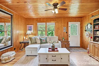 313 Walker Road, Waynesville, NC 28786 - Photo 6