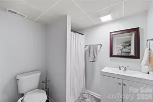 1301 Manchester Ln, Charlotte, NC 28227 - Photo 38