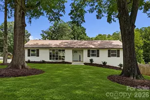 1301 Manchester Ln, Charlotte, NC 28227 - Photo 1