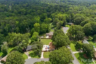 1301 Manchester Ln, Charlotte, NC 28227 - Photo 44