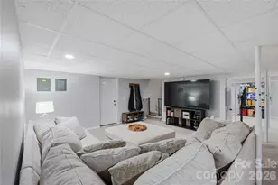 1301 Manchester Ln, Charlotte, NC 28227 - Photo 30