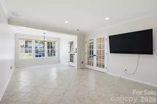 225 Lincoln St, Charlotte, NC 28203 - Photo 8