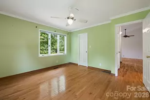2 Jaks Ridge Dr, Asheville, NC 28805 - Photo 18