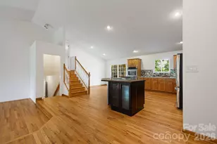 2 Jaks Ridge Dr, Asheville, NC 28805 - Photo 10