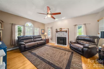 22 Dogwood Circle, Burnsville, NC 28714 - Photo 4