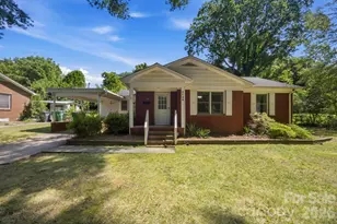 3129 Iredell Dr, Charlotte, NC 28269 - Photo 1