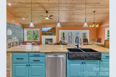 28 Wake Street, Waynesville, NC 28716 - Photo 10