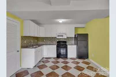 28 Wake Street, Waynesville, NC 28716 - Photo 36