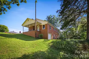 114 Harris Dr, Morganton, NC 28655 - Photo 20