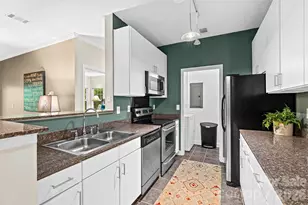 2000 Olde Eastwood Village Blvd, Asheville, NC 28803 - Photo 16
