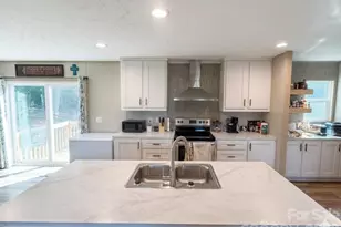 5351 Walter Lowman Rd, Connelly Springs, NC 28612 - Photo 4