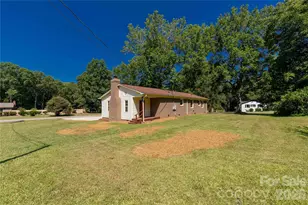 151 Old Gregory Ln, Lancaster, SC 29720 - Photo 24