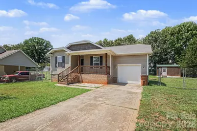 257 Periwinkle Street, Lincolnton, NC 28092 - Photo 2