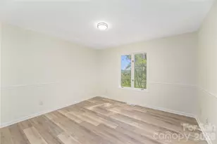 101 Fenner Ave, Asheville, NC 28804 - Photo 12