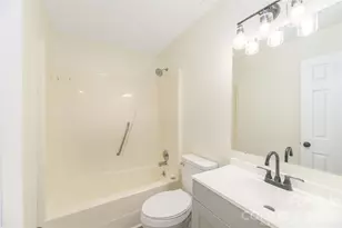 101 Fenner Ave, Asheville, NC 28804 - Photo 16