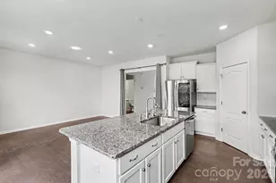 15124 Holly Run Ln, Charlotte, NC 28277 - Photo 10