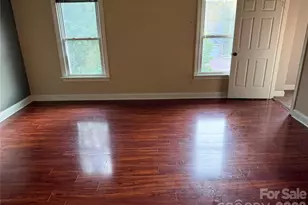 2960 8th St Ct NE, Hickory, NC 28601 - Photo 12