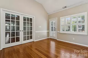10906 Chamberlain Hall Ct, Charlotte, NC 28277 - Photo 20