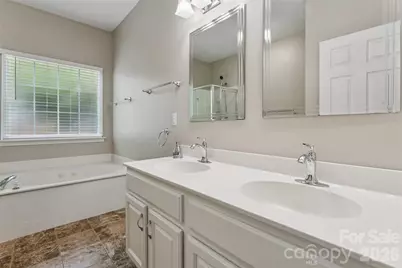 10906 Chamberlain Hall Court, Charlotte, NC 28277 - Photo 24