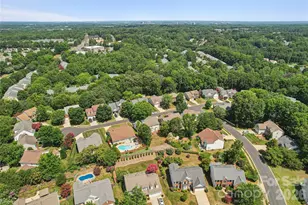 10906 Chamberlain Hall Ct, Charlotte, NC 28277 - Photo 40