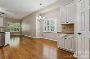 10906 Chamberlain Hall Ct, Charlotte, NC 28277 - Photo 10