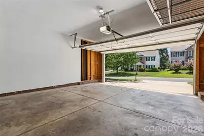10906 Chamberlain Hall Court, Charlotte, NC 28277 - Photo 34