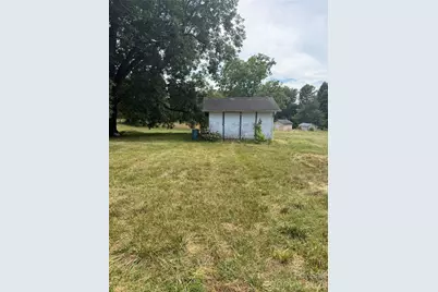 135 Goodman Road, Troutman, NC 28166 - Photo 4