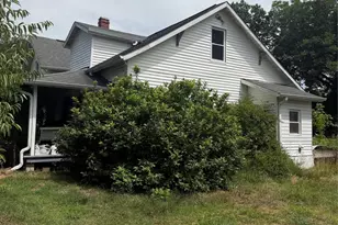 135 Goodman Rd, Troutman, NC 28166 - Photo 2