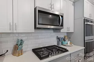 571 Palmarosa St, Fort Mill, SC 29715 - Photo 14