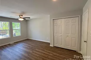 6211 Spanish Oak Rd, Charlotte, NC 28227 - Photo 10