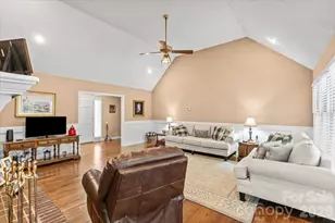 14410 Youngblood Rd, Charlotte, NC 28278 - Photo 12