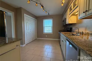 2705 N Center St, Hickory, NC 28601 - Photo 34