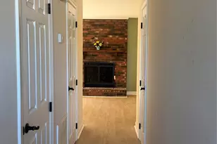 2705 N Center St, Hickory, NC 28601 - Photo 10