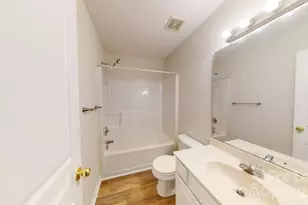 5545 Seths Dr, Charlotte, NC 28269 - Photo 12