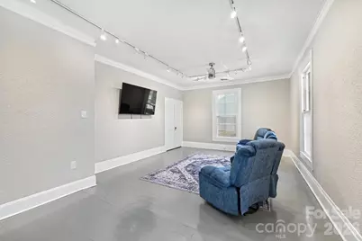 601 College Avenue SW, Lenoir, NC 28645 - Photo 26
