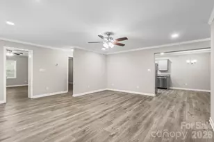 2376 S US 321 Hwy, Newton, NC 28658 - Photo 8