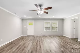 2376 S US 321 Hwy, Newton, NC 28658 - Photo 4