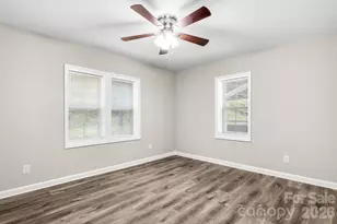 2376 S US 321 Hwy, Newton, NC 28658 - Photo 28
