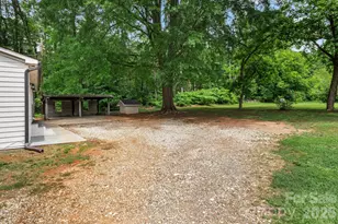 2376 S US 321 Hwy, Newton, NC 28658 - Photo 38