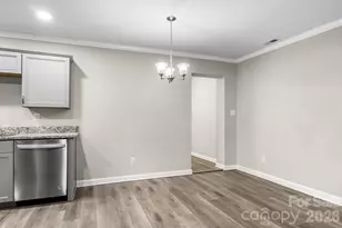 2376 S US 321 Hwy, Newton, NC 28658 - Photo 16